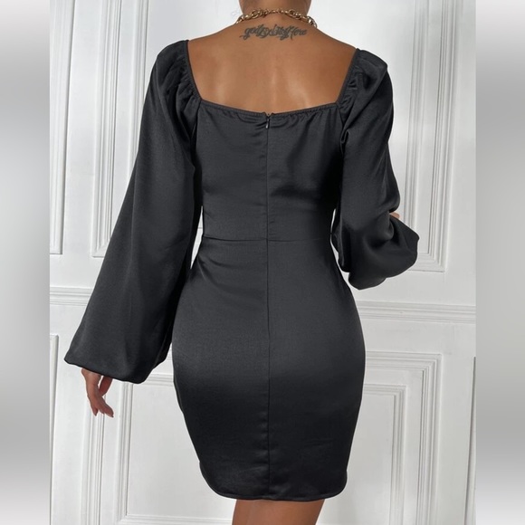 Black Long Sleeve Mini Dress - Picture 2 of 8